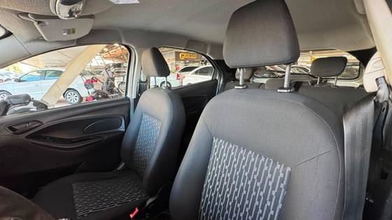 FORD KA 1.0 TI-VCT FLEX SE PLUS MANUAL FORD KA 1.0 TI-VCT FLEX SE PLUS MANUAL